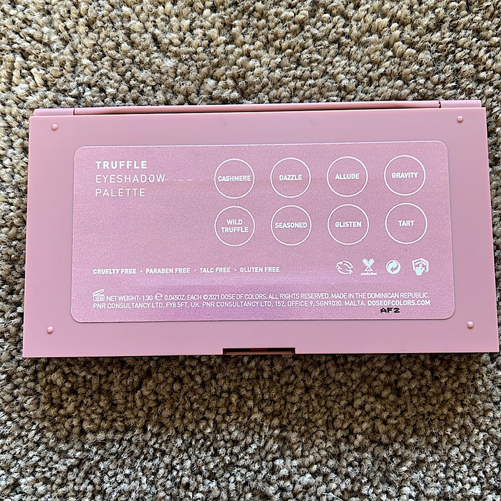 Dose Of Colors Truffle Palette - Picture 6 of 6